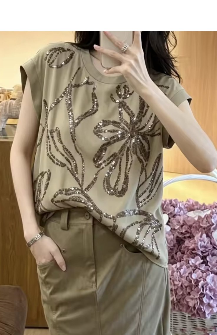 19a85040695ee3e983db237e741b983e_1780017449_7285.jpg